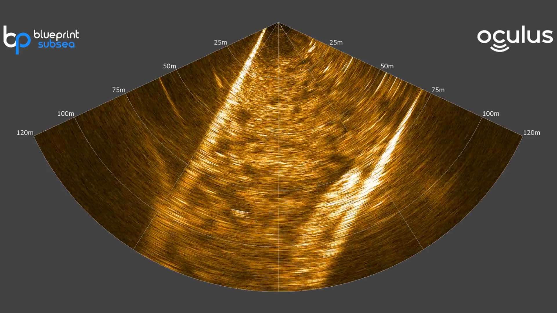 Oculus M370s 375kHz Docks With A Moored Vessel