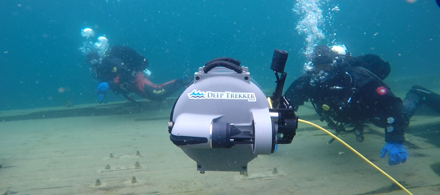 diver-certification-with-rov.png