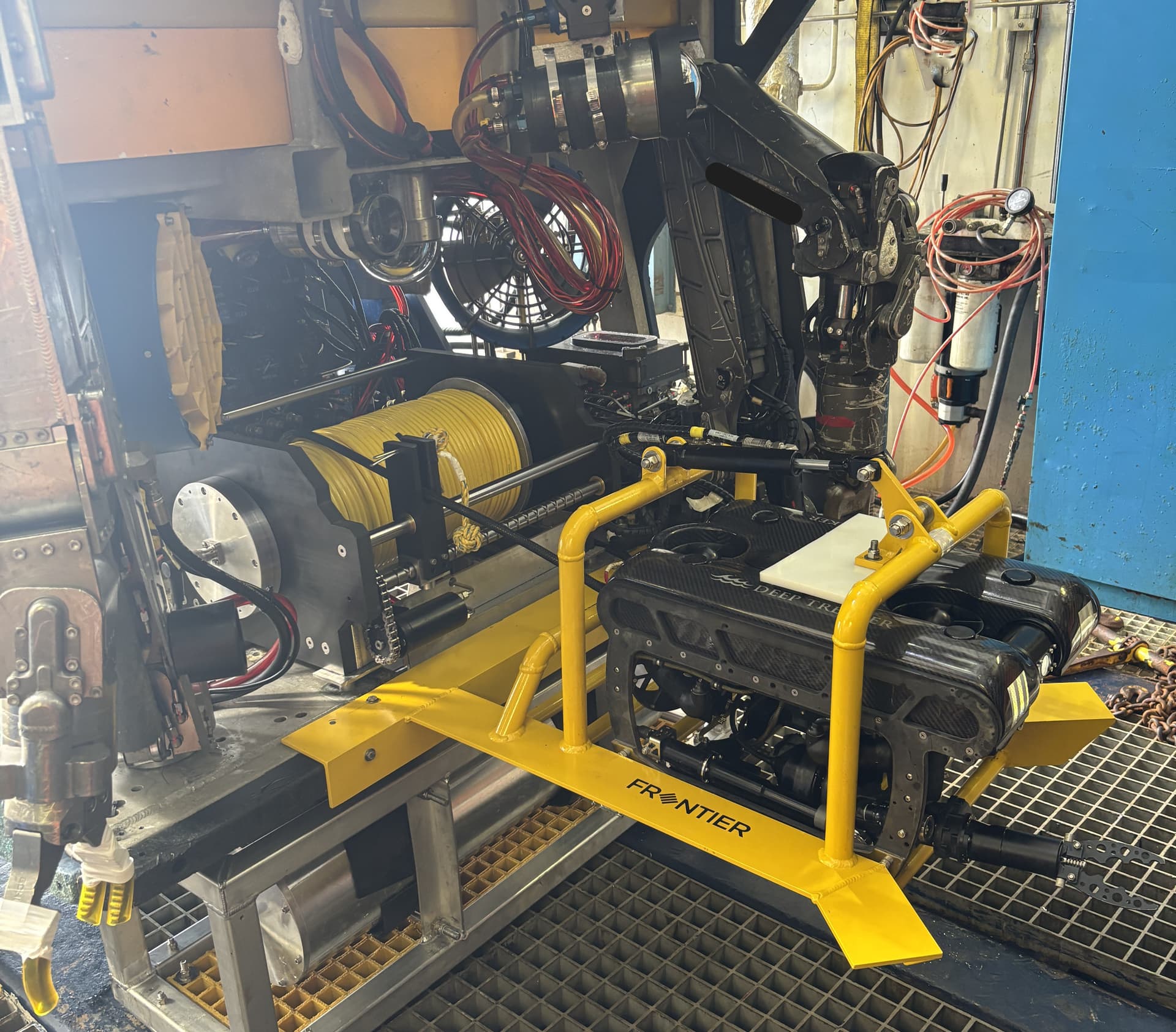 Cave Rov Underwater ROVs, Crawlers & Inspection Robots | Deep Trekker