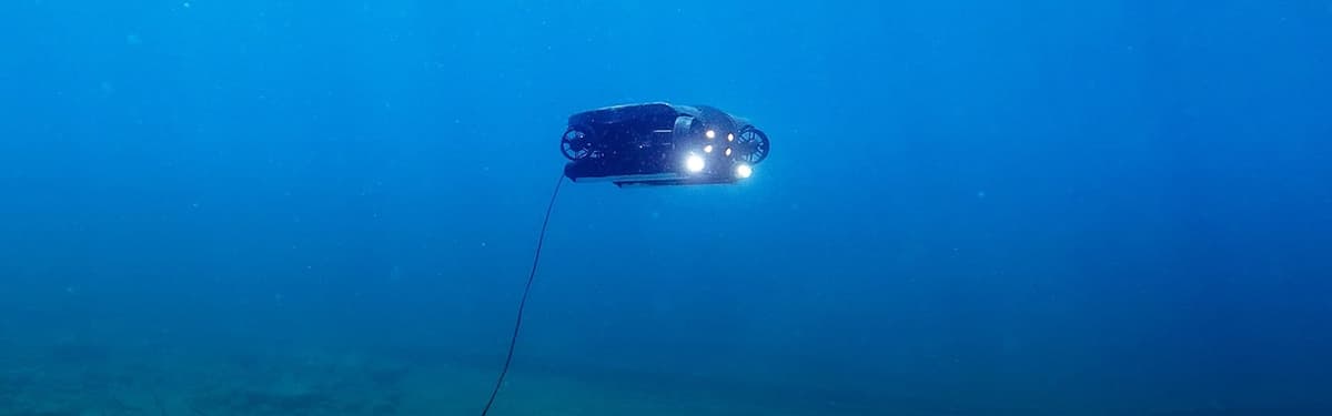 Recon Rov REVOLUTION | RECON Package | Deep Trekker