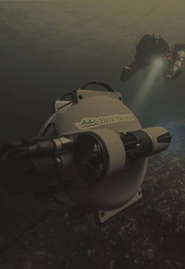 Commercial Diving Underwater ROVs | Deep Trekker