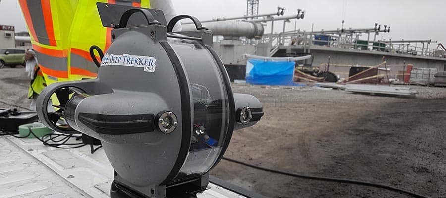 Construction Robots: Pipe Crawlers & Underwater ROVs | Deep Trekker