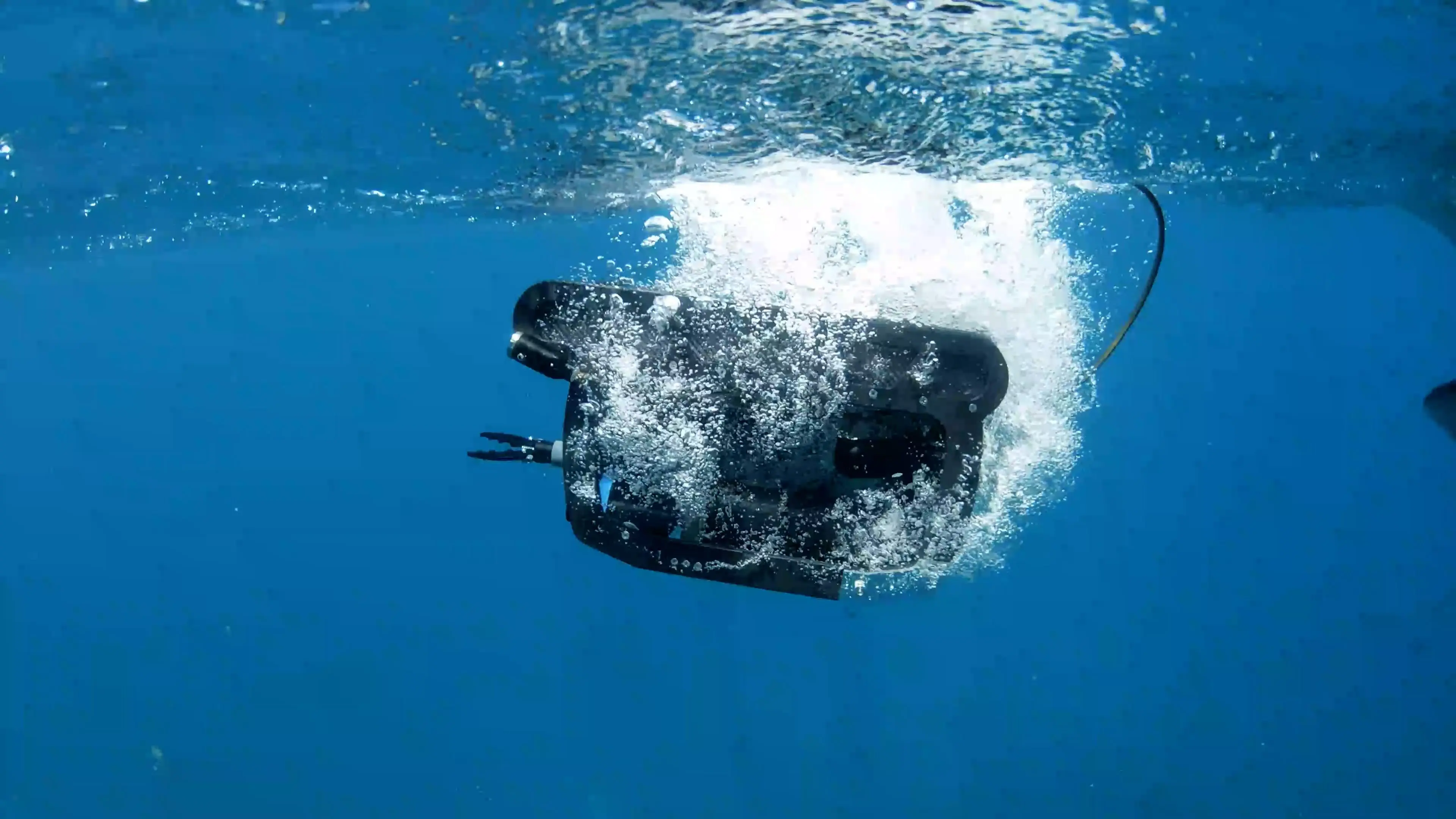 PIVOT Underwater ROV | Deep Trekker